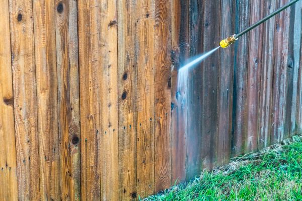 Fence Pressure Washing in Waterloo