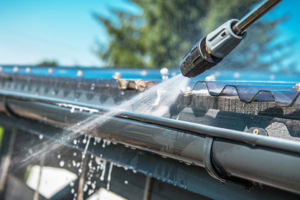 Gutter Pressure Washing in Waterloo