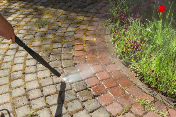 Walkway Cleaning Service in Waterloo