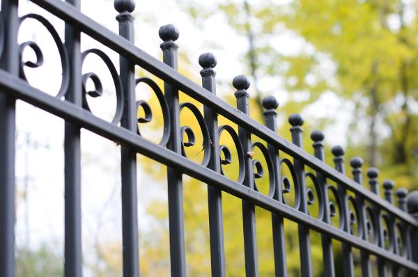 Wrought Iron Fence Cleaning in Waterloo