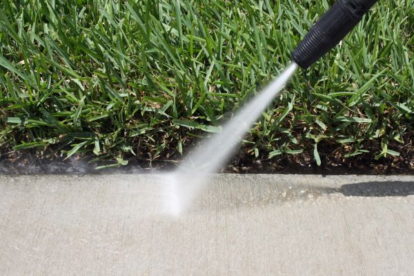 Sidewalk Cleaning in Waterloo