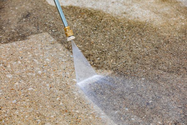 Driveway Pressure Cleaning in Waterloo