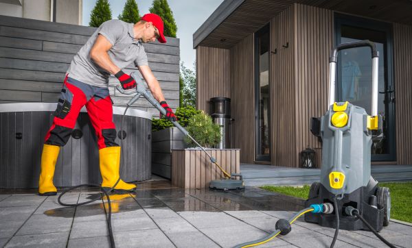 Concrete Patio Washing in Waterloo