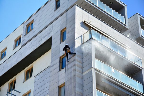 Condo Pressure Washing in Waterloo