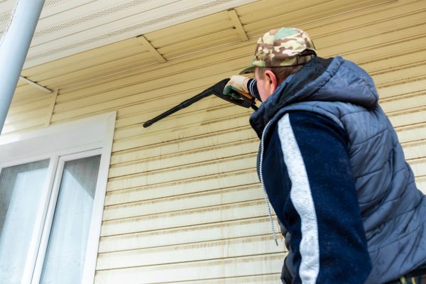 Vinyl Siding Pressure Cleaning in Waterloo