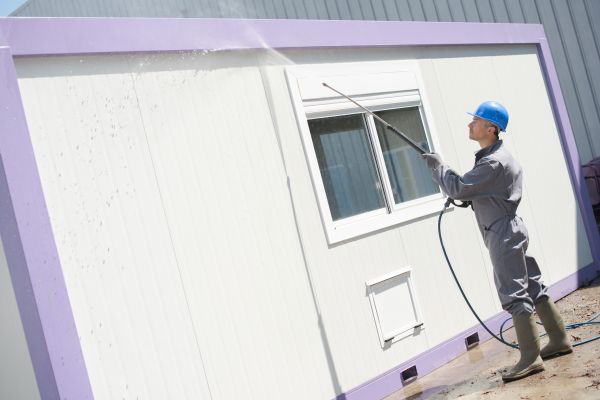 Apartment Pressure Washing in Waterloo